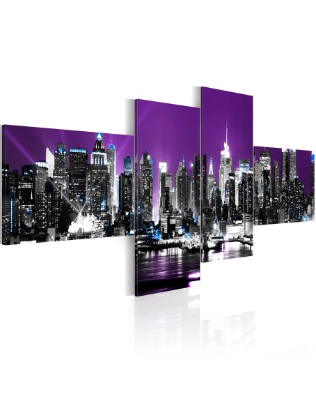 Картина - New York on a violet background