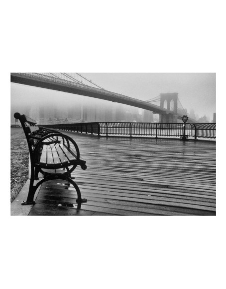 Фототапет - A Foggy Day on the Brooklyn Bridge